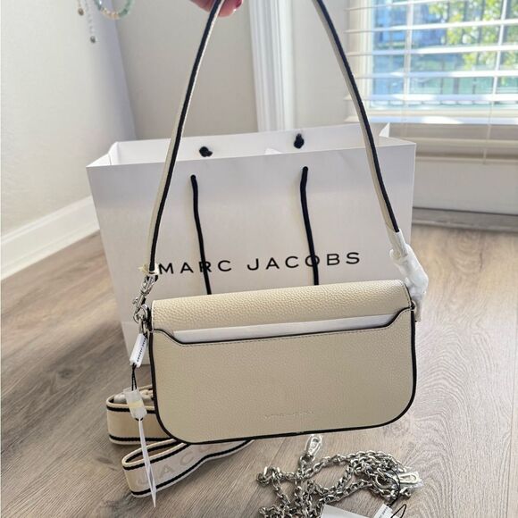 Marc Jacobs The Turn Lock, Logo, Leather Mini Crossbody Bag Marshmallow - Picture 7 of 7